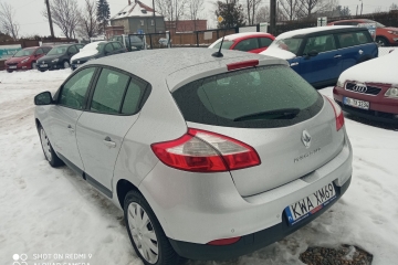 Sprzedamy śliczną megankę jak nowa 2009 r